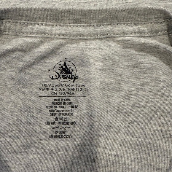 Walt Disney World Gray Long Sleeve Graphic T-Shirt Medium Unisex - Picture 3 of 4